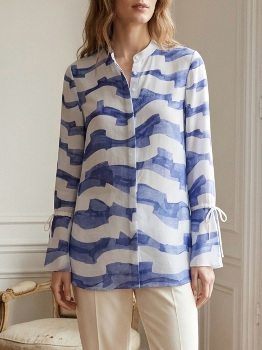 Lafayette 148 New York Blue and White Abstract Wave Silk Shirt Tunic Size P